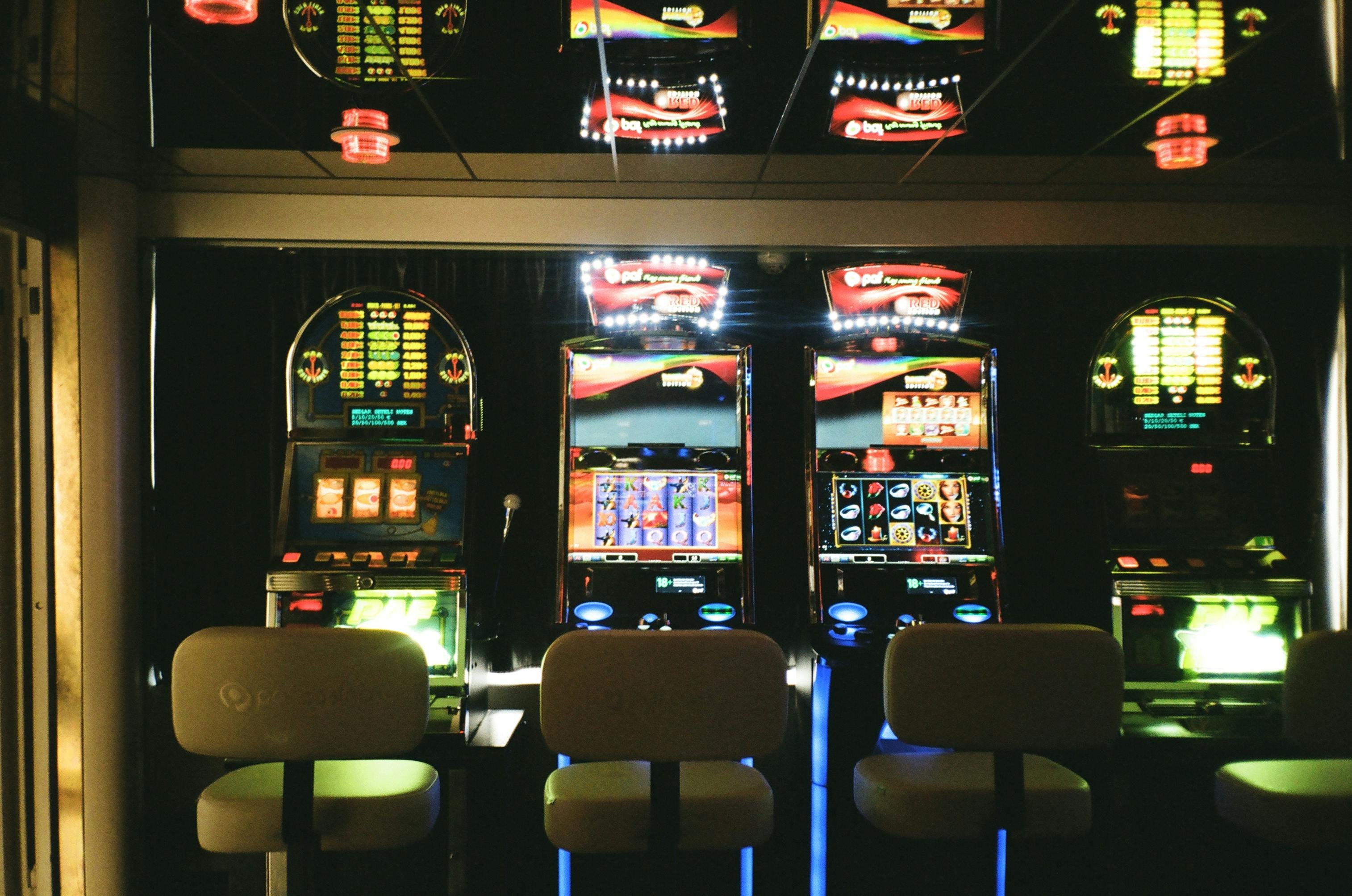 bnk77 ကာစီနို Myanmar Live Baccarat Dragon Tiger Roulette ကစားနေသော မြင်ကွင်း